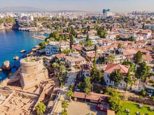 Antalya günlük yabancı ziyaretçi sayısında rekor kırdı!